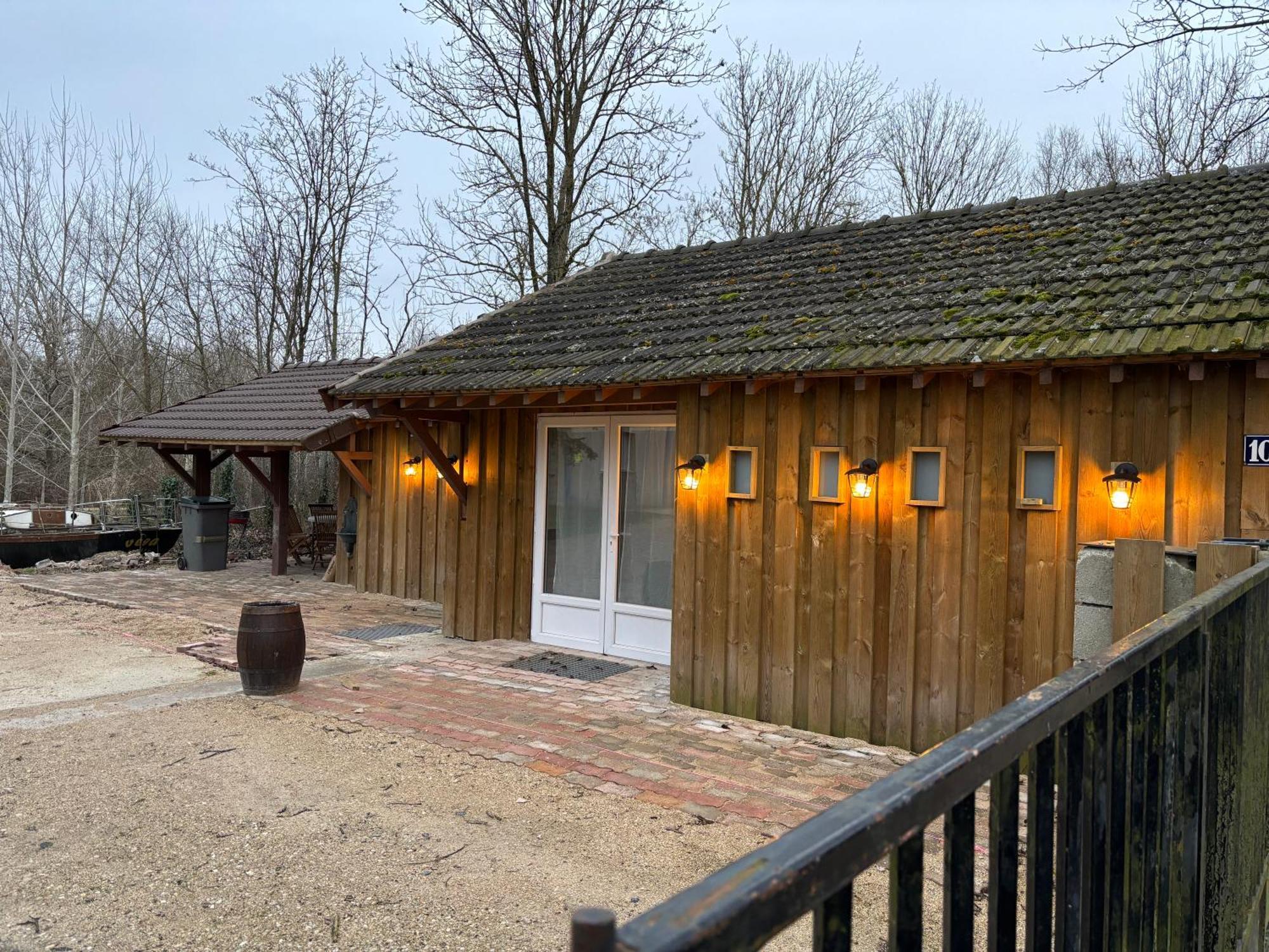 Western City Troyes Barberey-Saint-Sulpice ภายนอก รูปภาพ