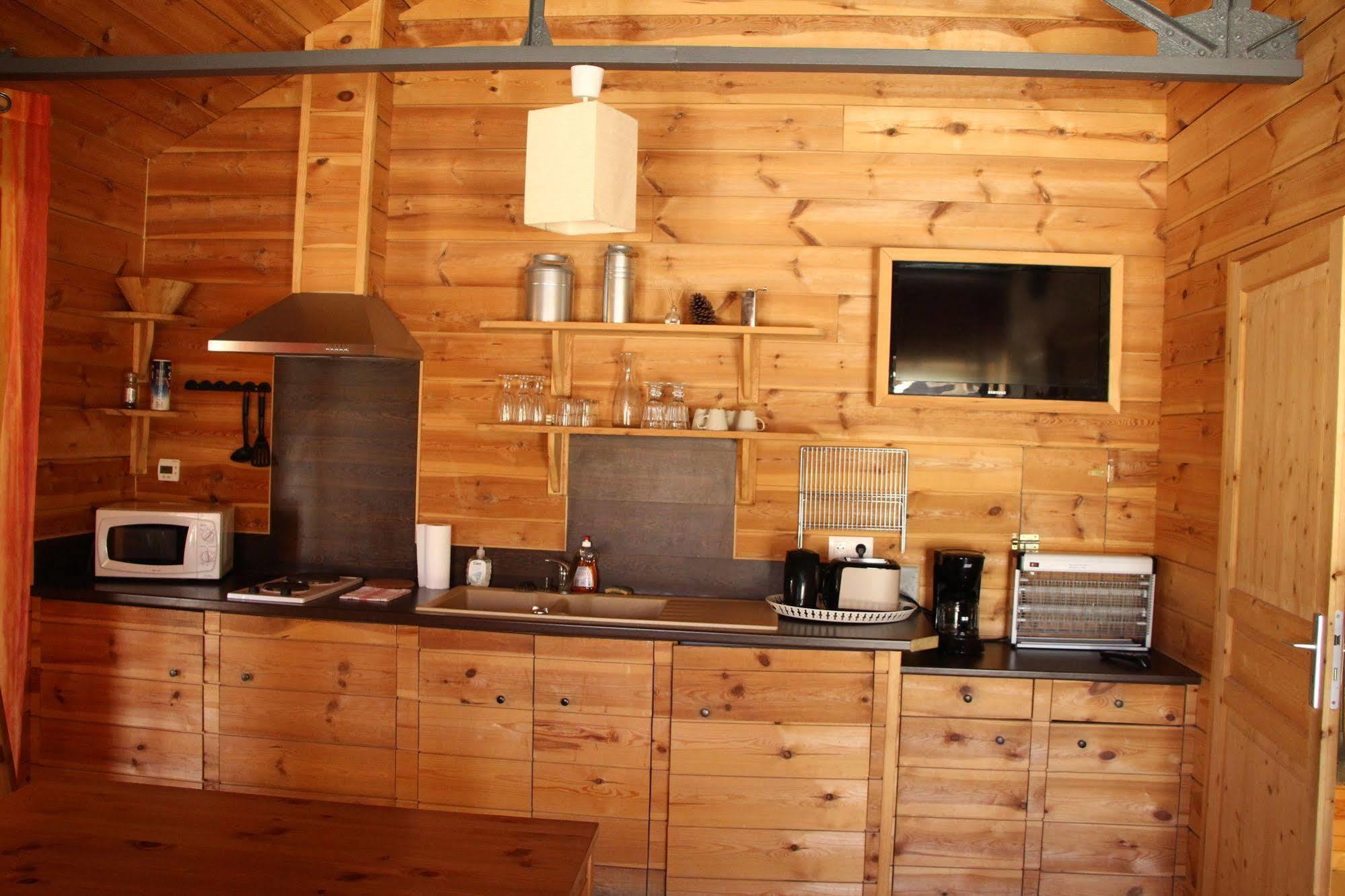 Western City Troyes Barberey-Saint-Sulpice ภายนอก รูปภาพ